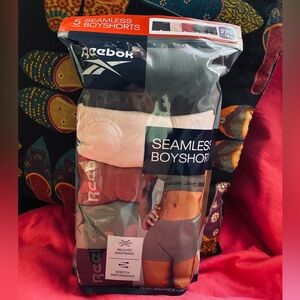 Reebok Women’s Seamless  Boyshorts